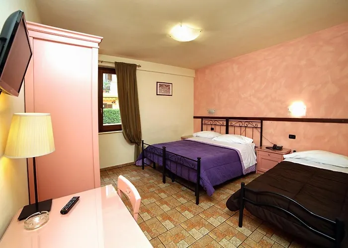 ホテル Dei Pini Ristorante 2*