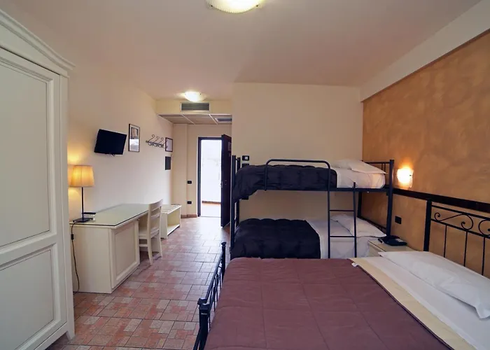 Dei Pini Ristorante ホテル スポレート